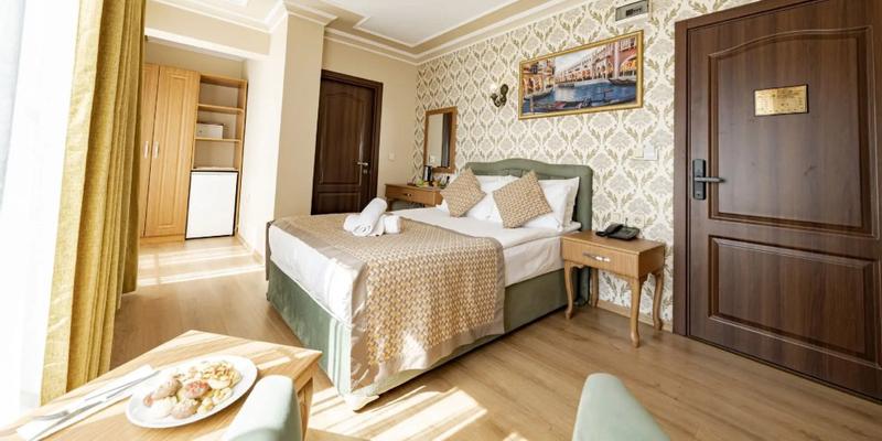 room_e97ed32e-b4e7-4d60-a570-ec8327d510ca.jpg