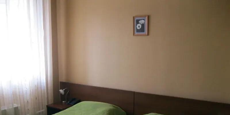 room_98ac7b40-be4e-4602-b40d-e6bb8dd7c112.jpg
