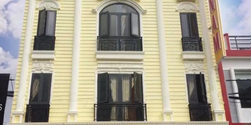 room_7766677e-f6b6-49b2-a9b1-3ad5890d4bd6.jpg