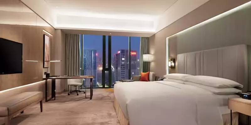 room_a2962f17-b7a0-4588-8ad2-74ab922af781.jpg