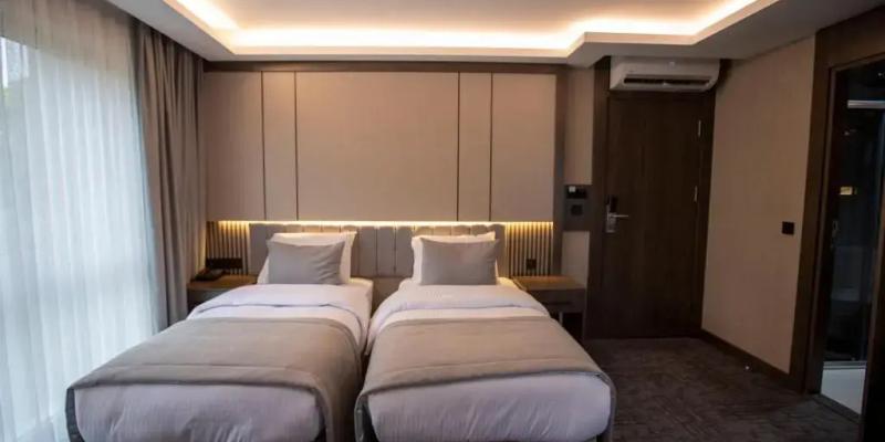 room_2d8400b9-3b47-465f-9c45-21618a4e5d3e.jpg