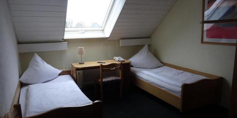 room_cf85d153-7e29-4adb-b65d-aaf9b6028181.jpg
