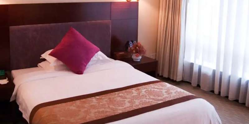 room_8e91148a-5c21-4f39-a33e-957c7e8ac3d6.jpg