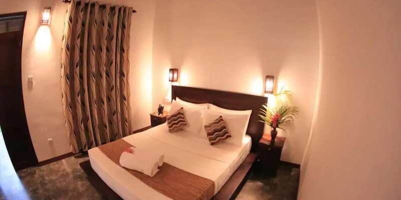 room_15571477-69a4-45db-81a4-2bd202bc3d6a.jpg