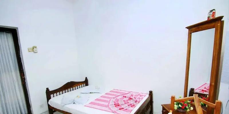 room_ca4edb75-cfef-4f22-808e-58b6fb50d49c.jpg