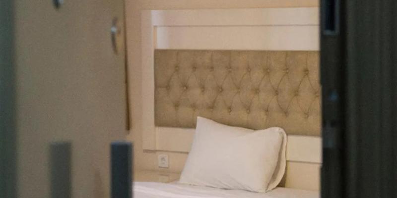 room_cee06570-3dd2-4dfe-87a7-3b9a4da5ab2c.jpg
