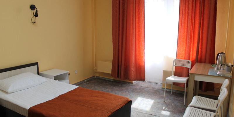 room_a76db6d9-22d0-47ba-a315-c46a9dd1c8e2.jpg