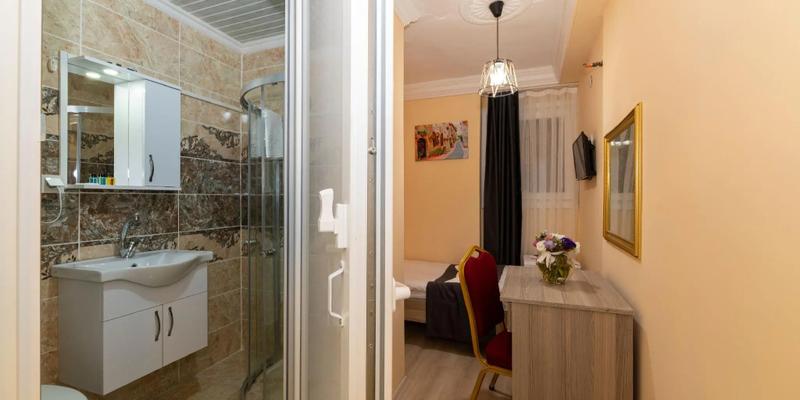 room_7ed3bede-beac-400a-ac3e-a8e8c52c9716.jpg