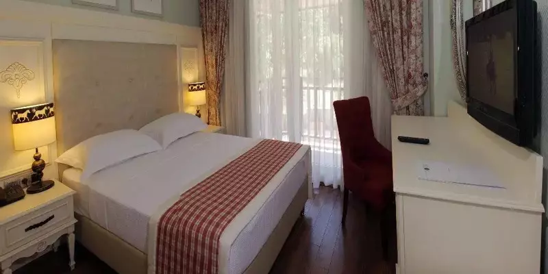 room_03086d58-6f91-4ad4-bde9-e0af7e439b1e.jpg