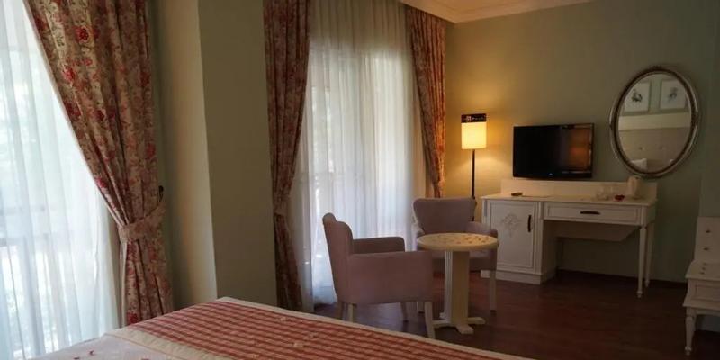 room_b013fc64-0d2a-418f-809e-6a219667f83f.jpg
