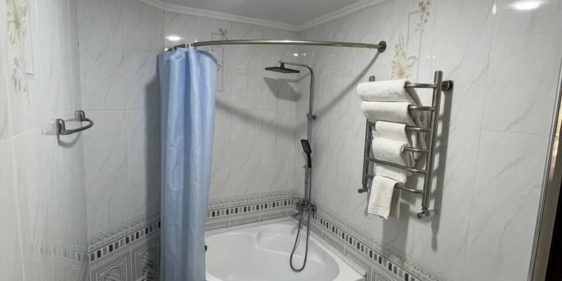 room_27946bf2-22be-4e49-8864-e40fd62ececf.jpg