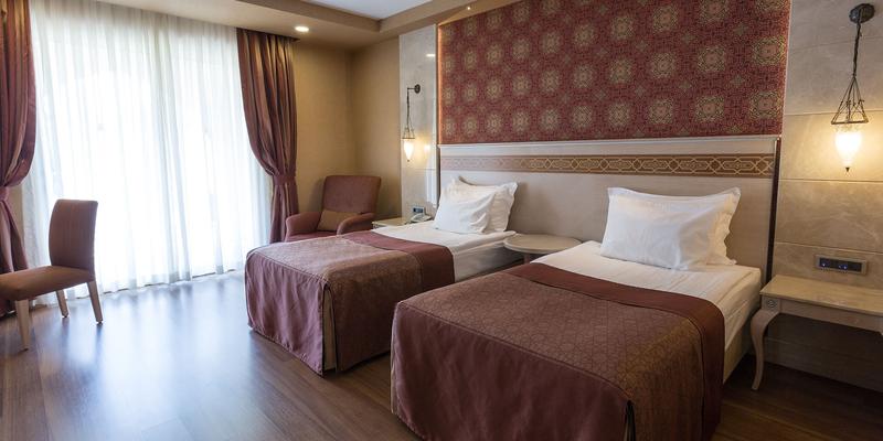 room_ed1d63b9-4002-4064-9e40-ddd28bf08fdd
