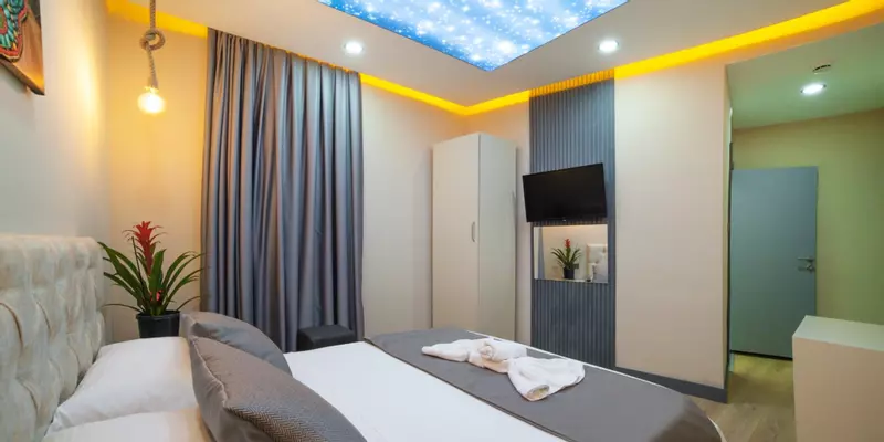 room_cf1ecb4f-3d7f-4881-aac1-d9b0b24734a8.jpg