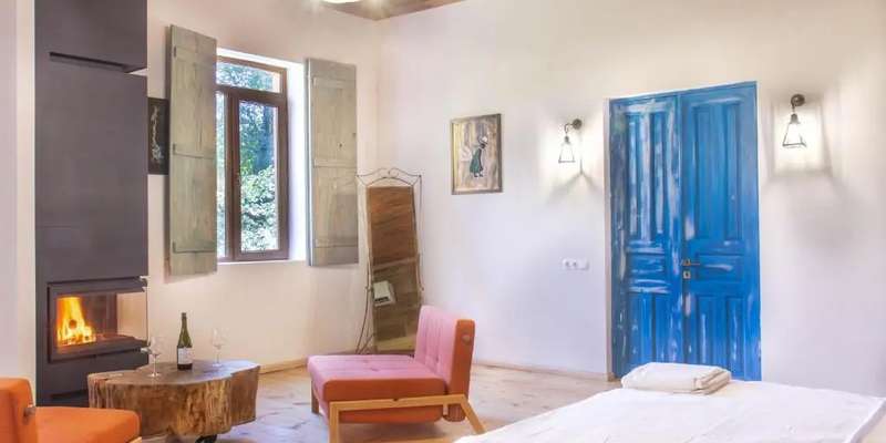 room_7deff91d-3264-4ce6-ae75-8b2bf2e1c782.jpg