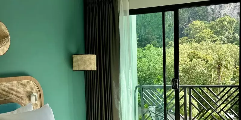 room_011a57d2-e8c6-414e-a811-946f0b21e65d.jpg