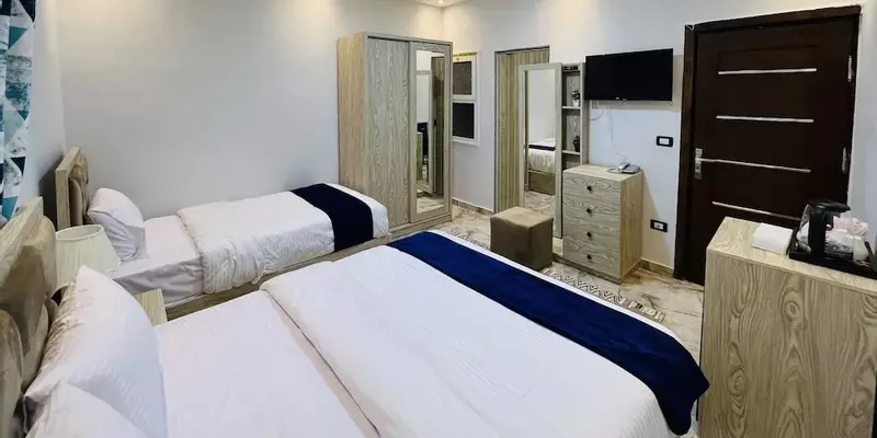 room_07b432a0-764d-4f71-b476-a39193feeb1f.jpg