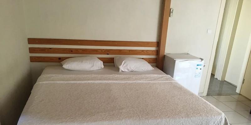 room_b796861d-fd6a-48b0-9581-e8aa3abf1336.jpg