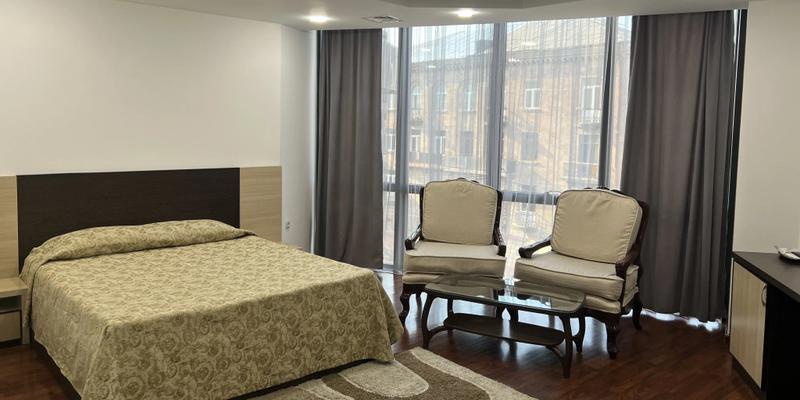room_a8209f98-9a63-4672-8cf0-2e5d4d2bbc6b.jpg