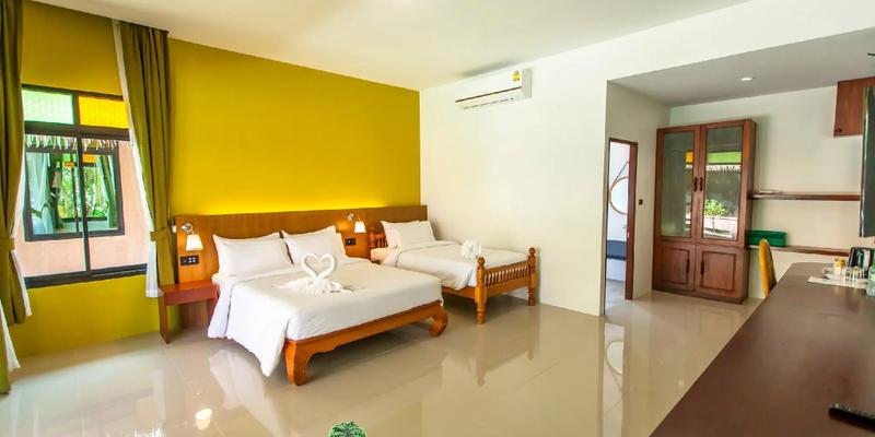 room_2efb7569-fa76-4f2f-a052-1a1b0111b1e2.jpg