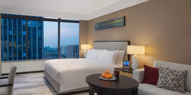 room_c5590a7c-4c85-4b98-8018-0a50a5da8b69.jpg