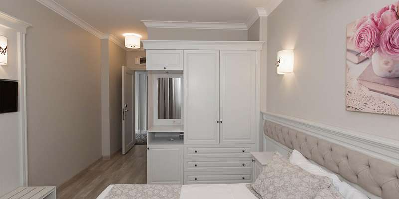 room_e8422132-efbf-4312-9eb4-a065bb3d7647