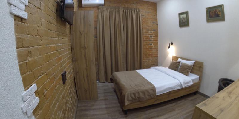 room_2132be3e-ac2a-4f6a-89c2-1559047c2b24.jpg