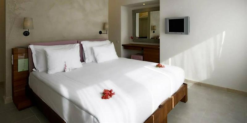 room_74a14e74-281e-42f4-bcb0-42ba4b233228