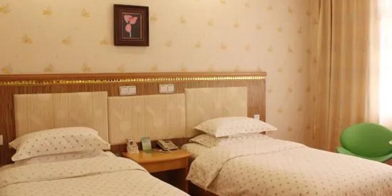 room_71002e68-3741-4c2f-91fa-2c1bb18ccb92.jpg