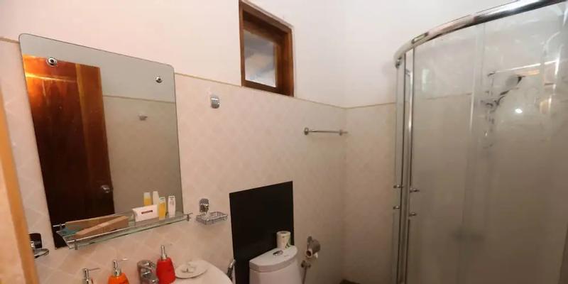room_a17d566b-b8d2-4522-af4e-7d82ba4c7787.jpg