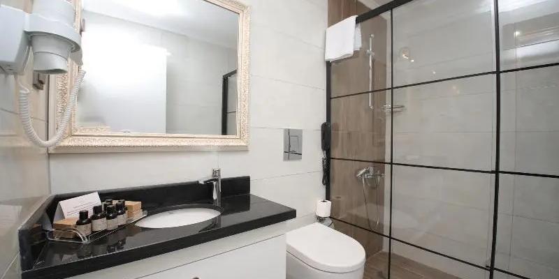 room_4fb42618-1c4d-4c77-8c2e-c7d892bf19f5.jpg