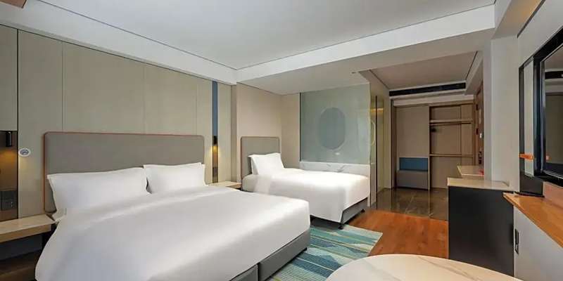 room_05375661-61f6-43f3-a7a4-4e3b6c037833.jpg
