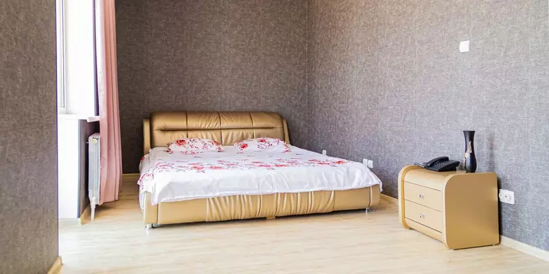 room_aee3b38b-3f39-4745-aa8a-6e39f3cd26f8.jpg