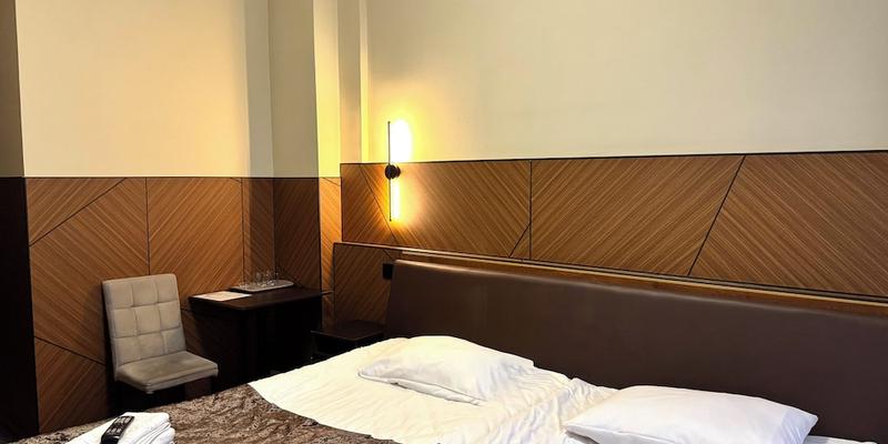 room_89404c98-c816-4ffc-bdbb-cfc36e74bef6.jpg