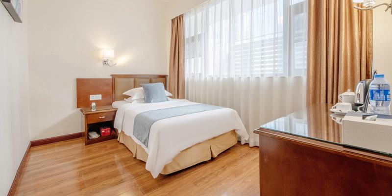 room_b8ef9905-14d1-46d2-b653-225aa8cffe4c.jpg