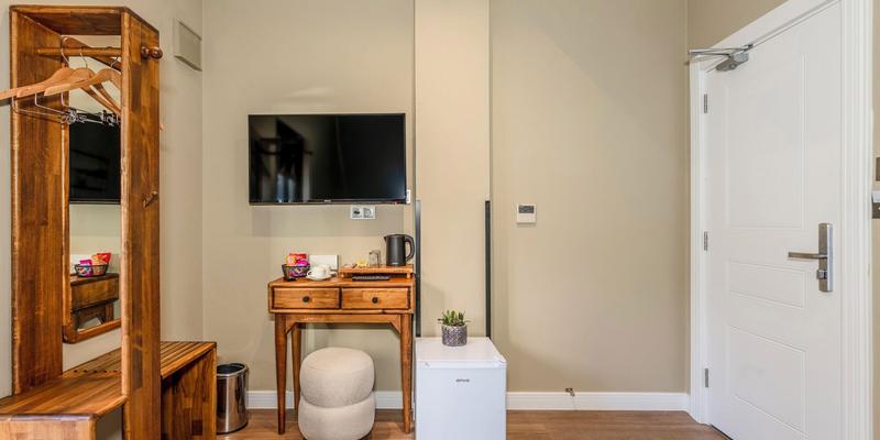 room_46e2b8ad-2479-4bfb-80ae-dedb42a7eb67.jpg