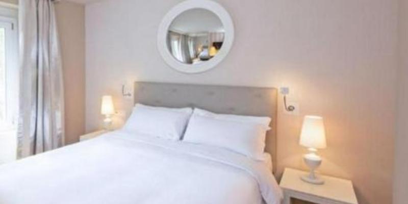 room_ecdbae1a-2cb4-4a5d-b51f-6736bc5b72a0.jpg