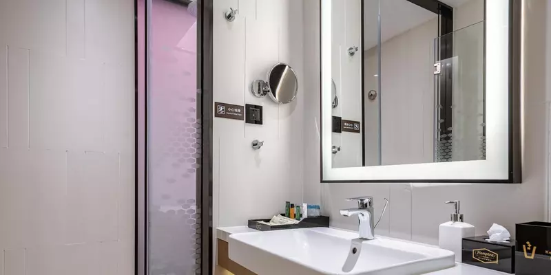 room_f6027f02-00f9-41c7-b372-6d6408b07a7c.jpg