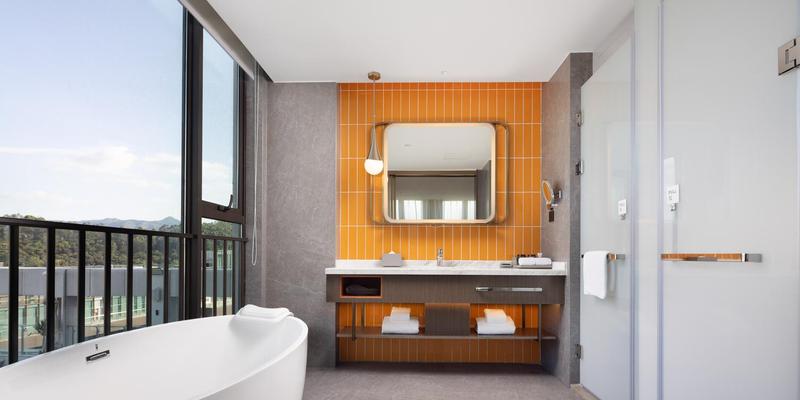 room_0eb4cce3-b125-448d-ac2d-2e976f94bdb8.jpg