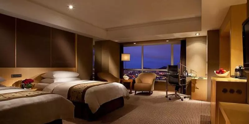 room_db7c53fe-eb10-49e6-81bd-2c2c22c1e95a.jpg
