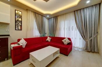 room_17d79708-0513-4fbe-8f8d-ac99bca23d25.jpg