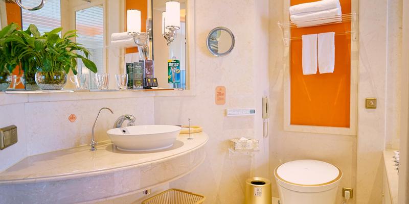 room_c4ec7718-4db2-47c7-8b38-a2c9d14a8e6c.jpg