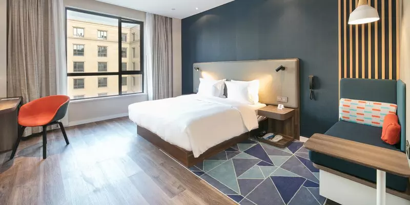 room_467cf7a0-3dcc-40ea-b3e1-119df16609e7.jpg