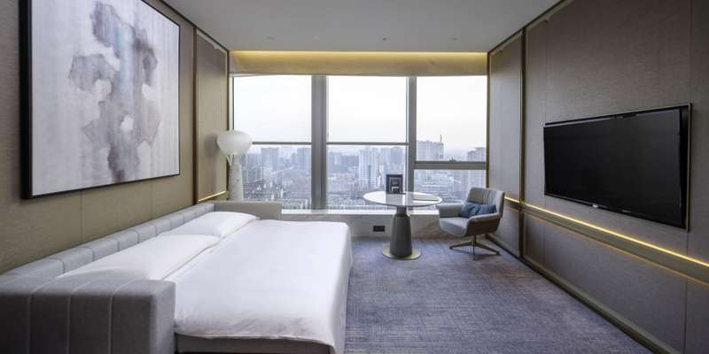room_7bf370ce-33bb-42d6-91de-f8cf2f41e276.jpg