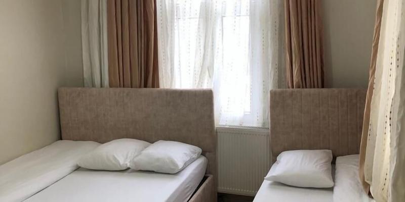 room_3208e91c-49d7-44b6-a6fb-558989974e5c.jpg