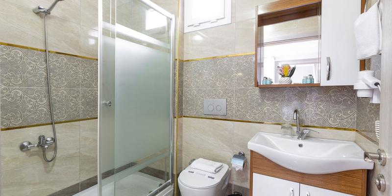 room_8381fec8-3bce-4e45-9fbc-66aa53c5c9d8.jpg