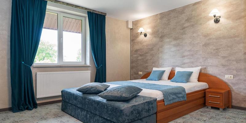room_b2c6d701-c3d0-47b7-a258-eab9de3e38a9.jpg