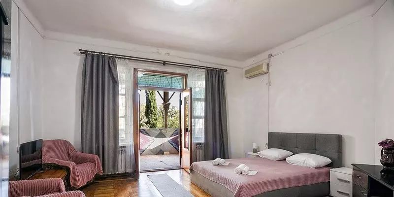 room_f614bfa0-26eb-435b-8fa3-5594d63727ea.jpg