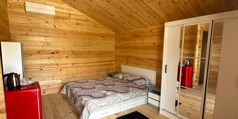 room_9438164c-c69b-453d-a303-171d334e44a3.jpg