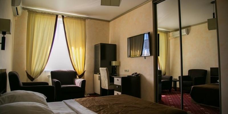 room_a1efe2f1-cc82-4e1c-afd0-c8f468681f82.jpg