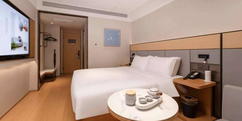 room_94cfc6d9-5226-4472-99b3-f31630cdb8e6.jpg